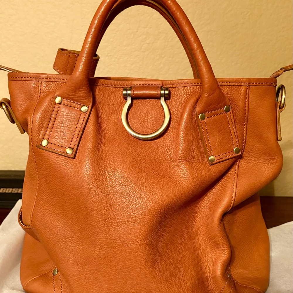Leather Tote Handbag in Camel Brown